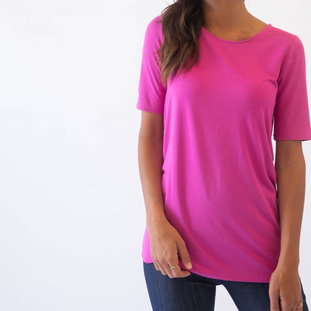 Fitted tee bright violet